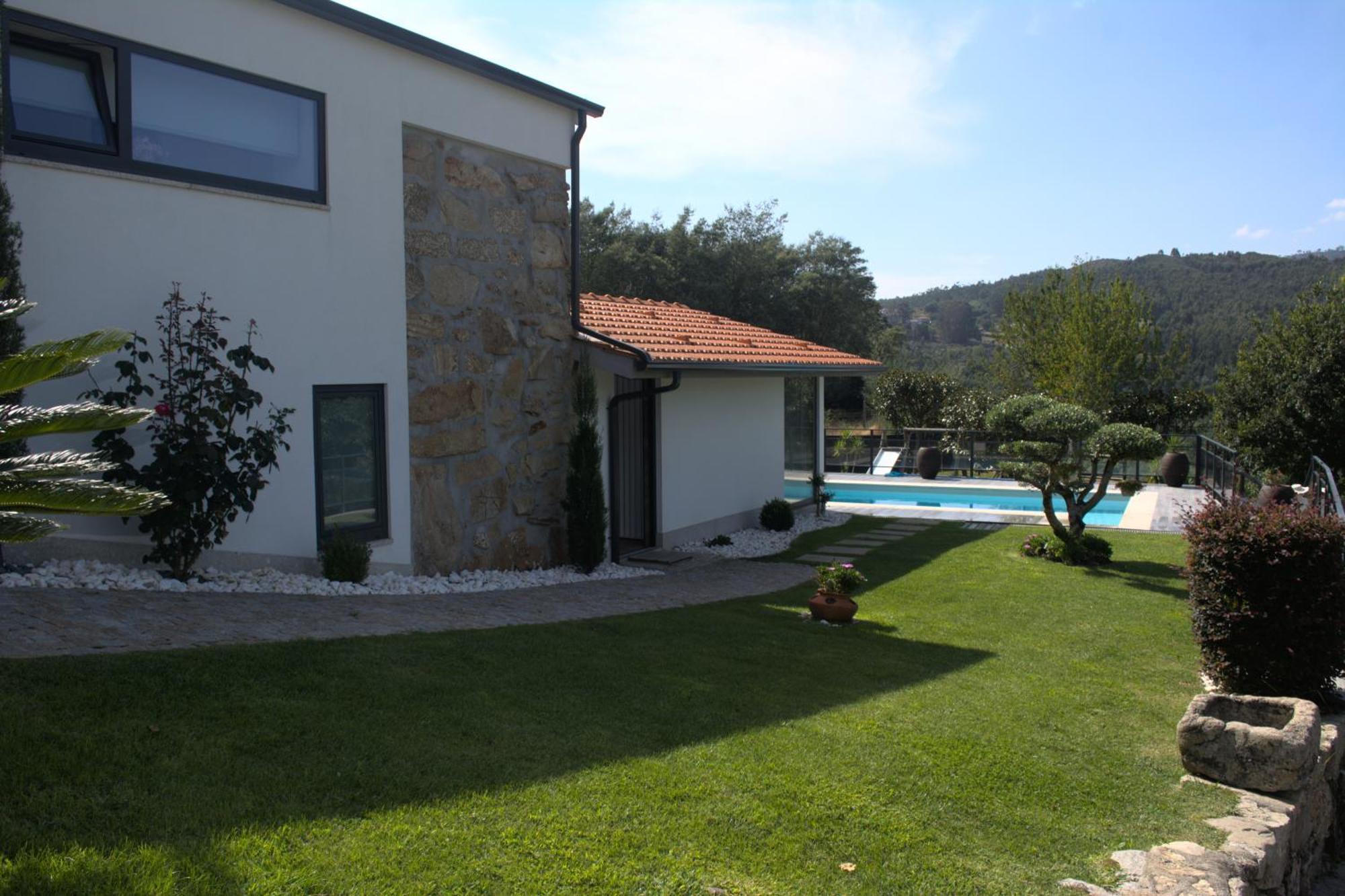 Quinta Dos Lagos Marco de Canavezes Rum bild